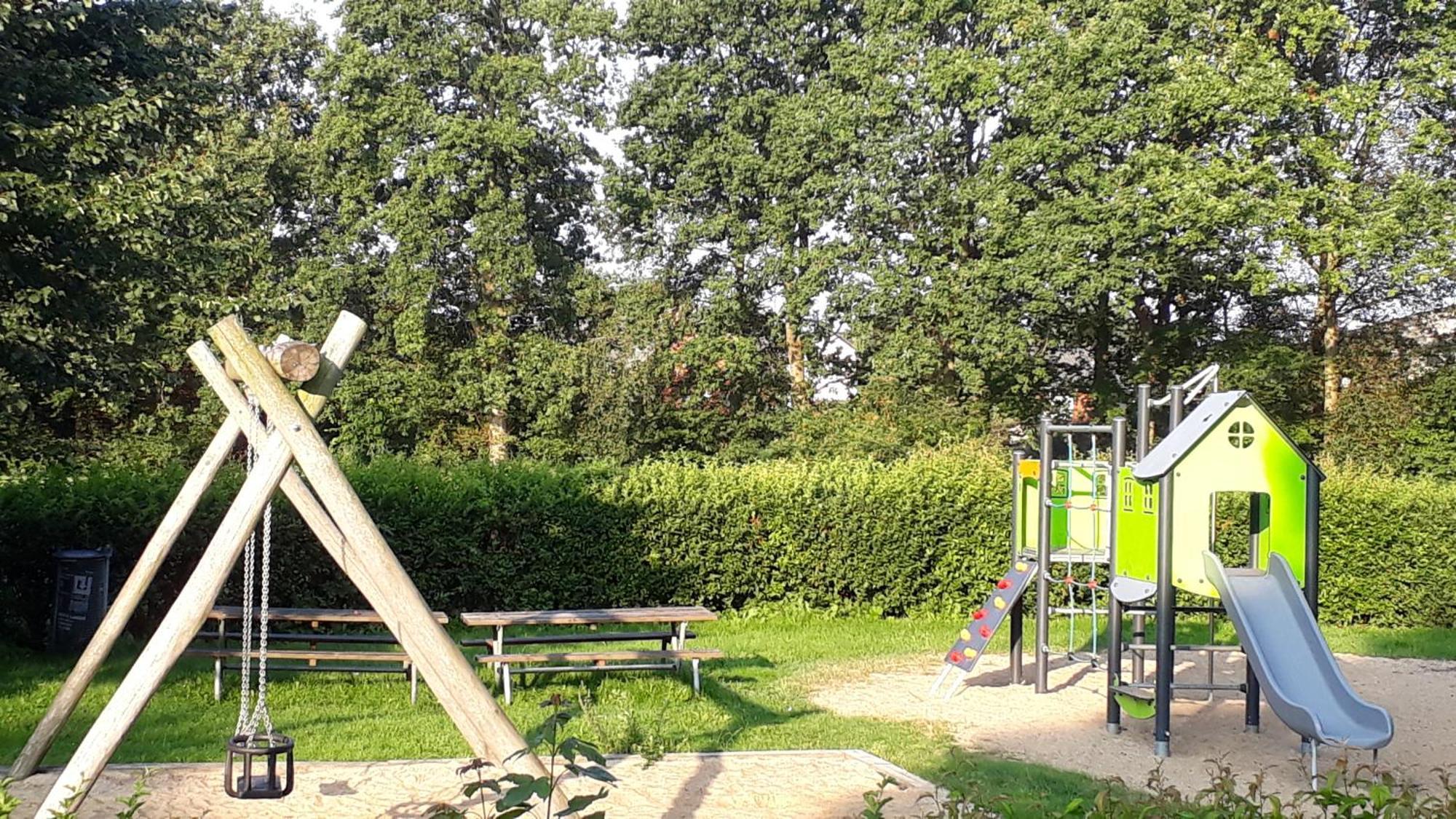 Fiskerhuset I Oster Hurup - I Byen, Ved Stranden Exterior foto